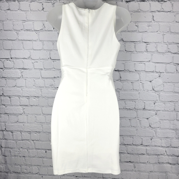 NWT Windsor Size S White Pleated Wrap Dress - Picture 4 of 10